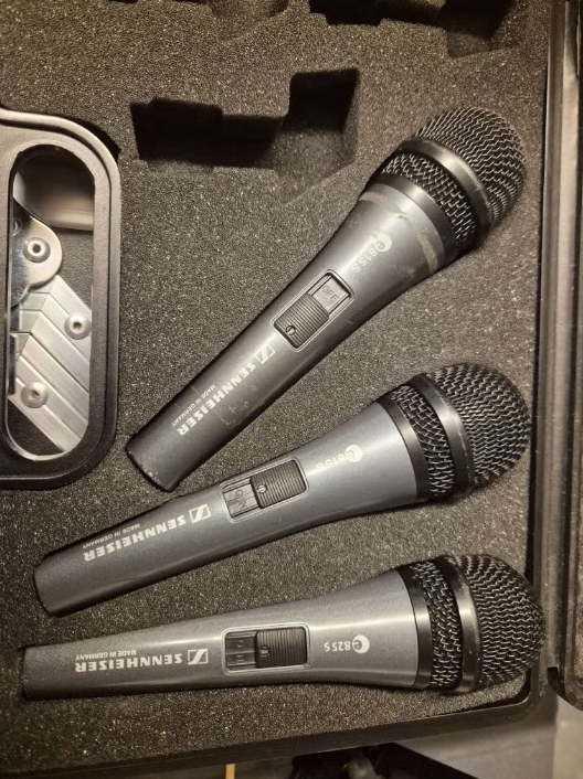 3x sennheiser microfoon in koffer (2e hands) - Afbeelding 1