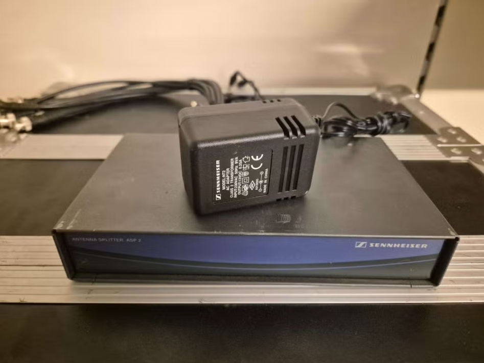 Sennheiser ASP2 antenne splitter (2e hands) - Afbeelding 3