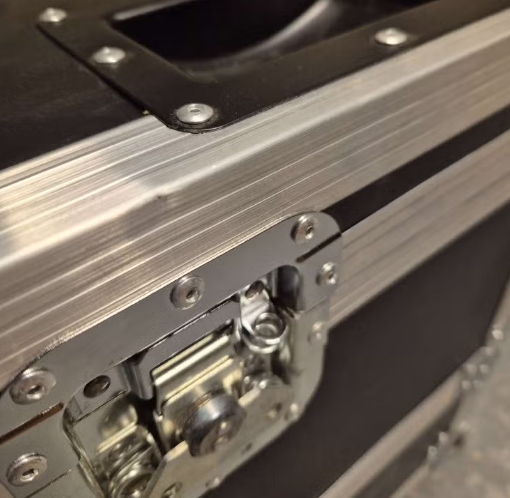 Led barren flightcase ruimte voor 8 stuks (B-Stock) - Afbeelding 5