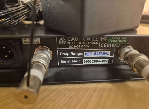 JTS microfoon US-901D 822-846mhz bandgap (2e hands) - Afbeelding 2
